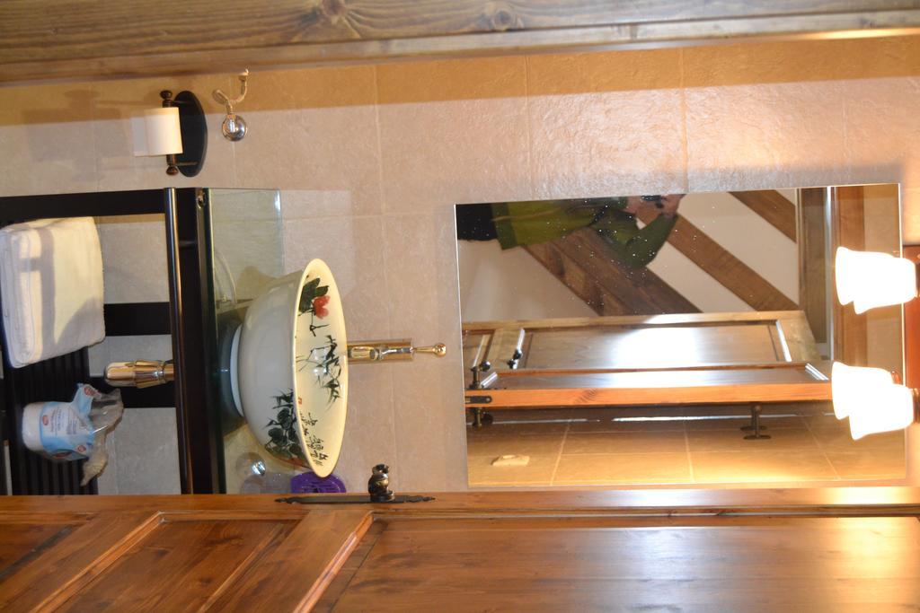 Hostal La Muntanya 카스테야르 데 누그 외부 사진