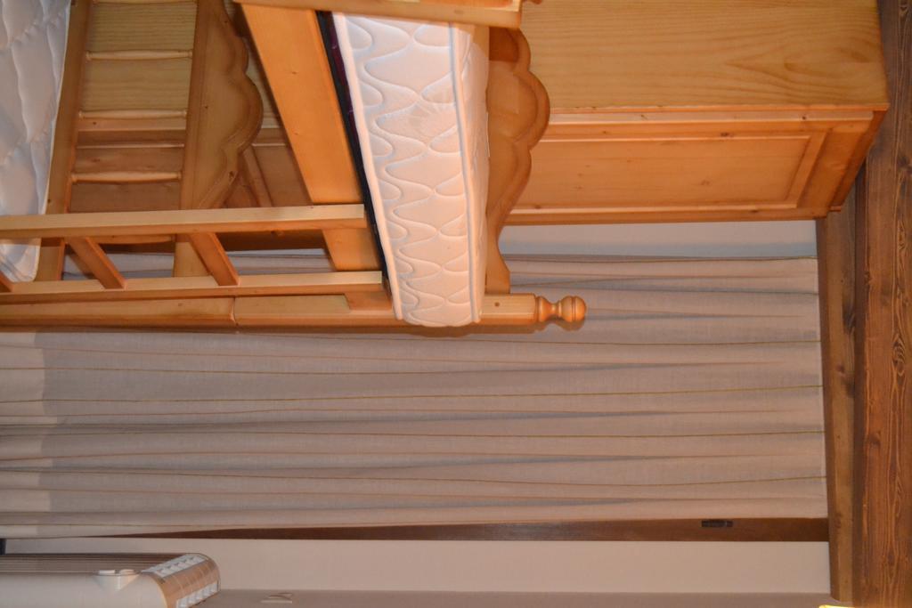 Hostal La Muntanya 카스테야르 데 누그 외부 사진